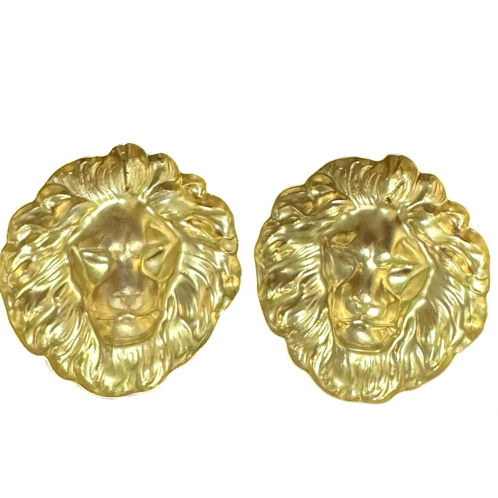 Vintage 1980s Gold Lion Head Statement Post Earrings Bold Gold - Picture 3 of 3